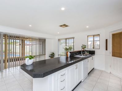 288 Grand Ocean  Boulevard, Port Kennedy WA 6172