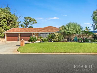 16 St Lucia Close, Safety Bay WA 6169