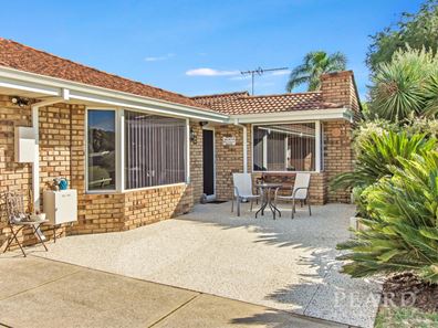 16 St Lucia Close, Safety Bay WA 6169