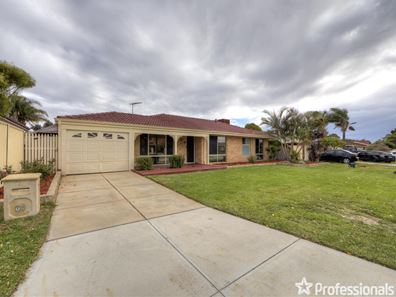82 Strawberry Drive, Seville Grove WA 6112