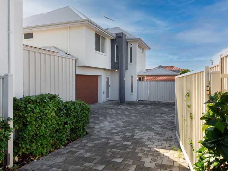 15c Dongara St, Innaloo