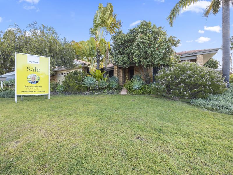 2 Palm Crest, Ballajura