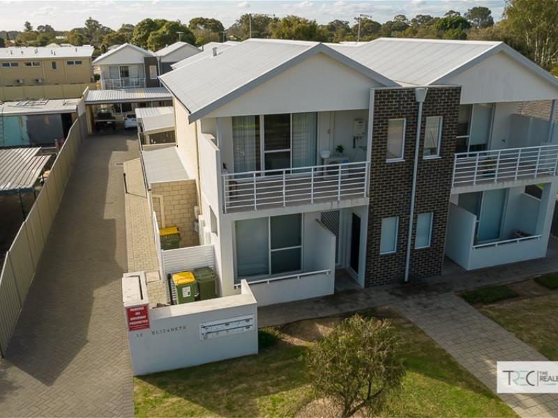 7/12 Elizabeth Street, Mandurah WA 6210