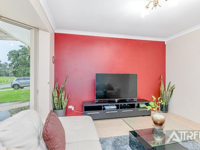 12 Seminole Gardens, Seville Grove WA 6112