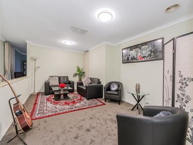 28 Tincurrin Drive, Southern River WA 6110
