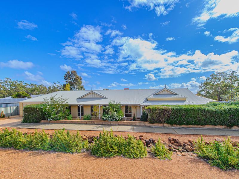 62 Coulterhand Circle, Byford WA 6122