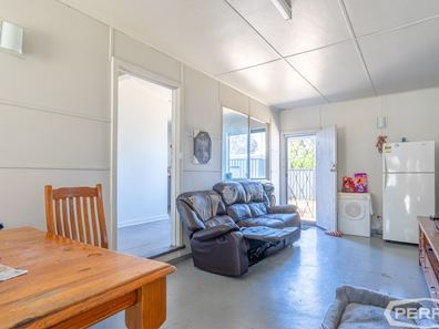 105 Cooper Street, Mandurah WA 6210
