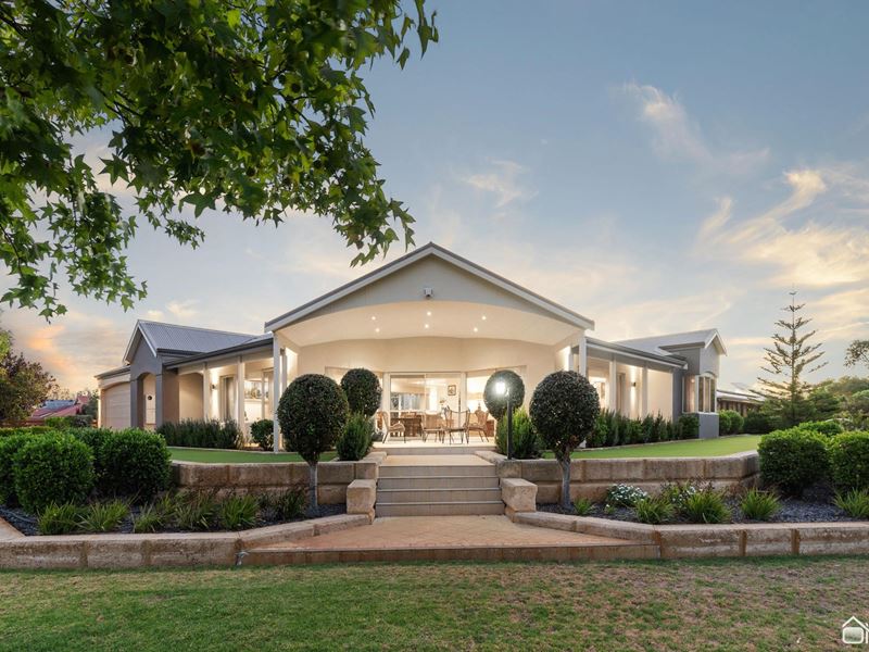 30 Vermilion Boulevard, Hilbert