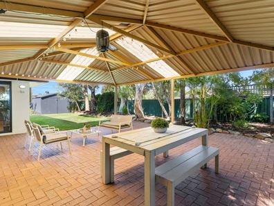 34 Seabrook Street, Dianella WA 6059