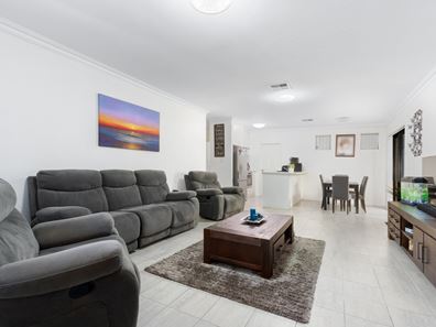 18B Albourne Way, Balga WA 6061