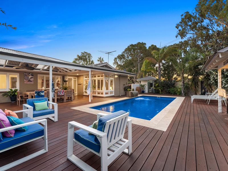 1 Auriga Close, Rockingham