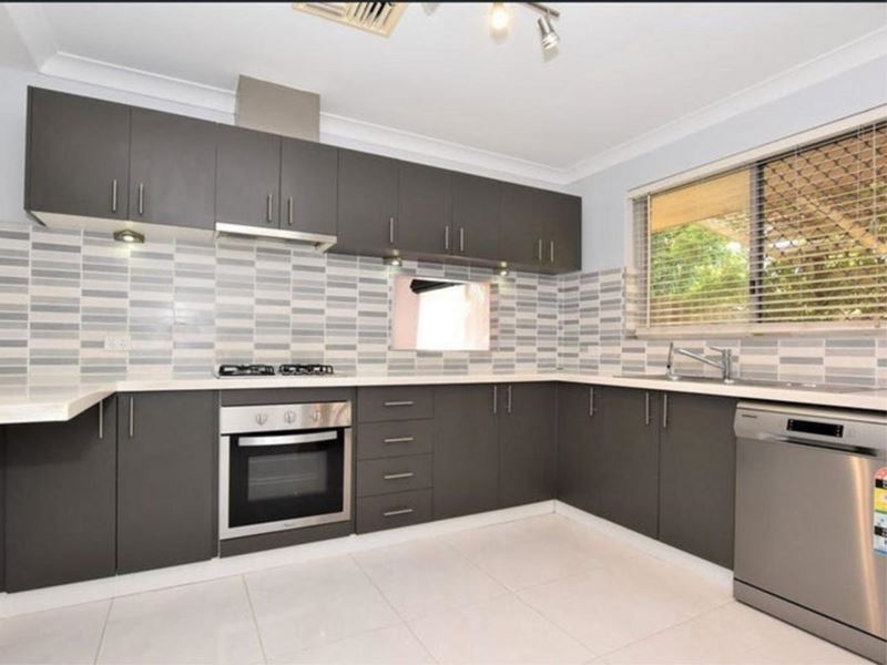22 Abbott Way, Swan View