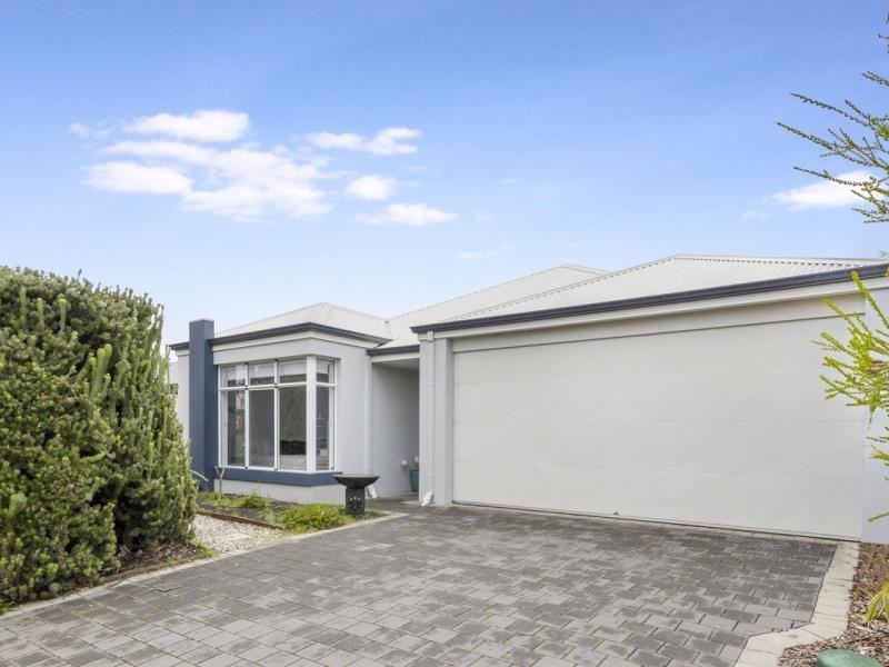 24 Inverness Avenue, Dunsborough WA 6281