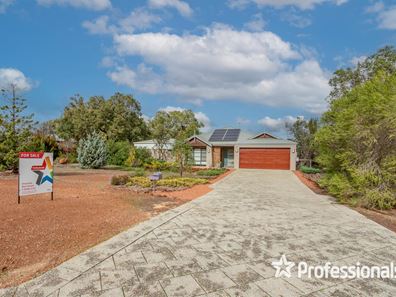 5 Ryniker Road, Bedfordale WA 6112