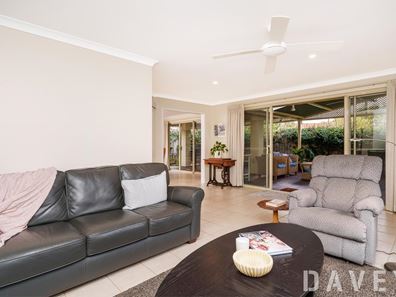 37A Margaret Street, Watermans Bay WA 6020