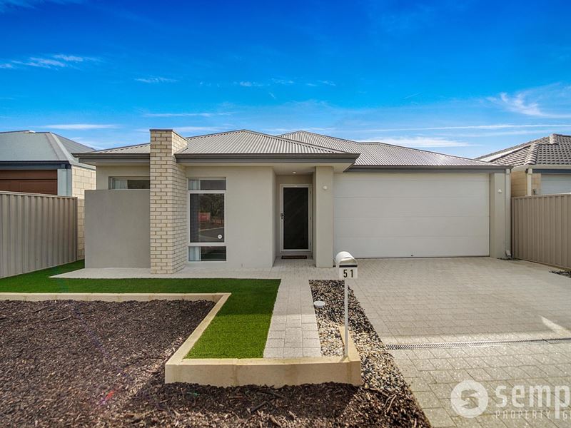 51 Corsia Crescent, Hammond Park WA 6164