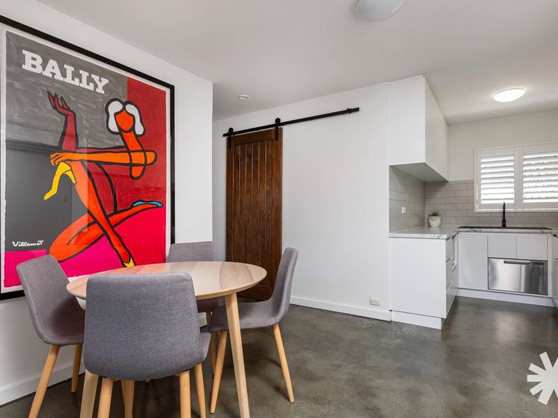 1/6 McNamara Way, Cottesloe