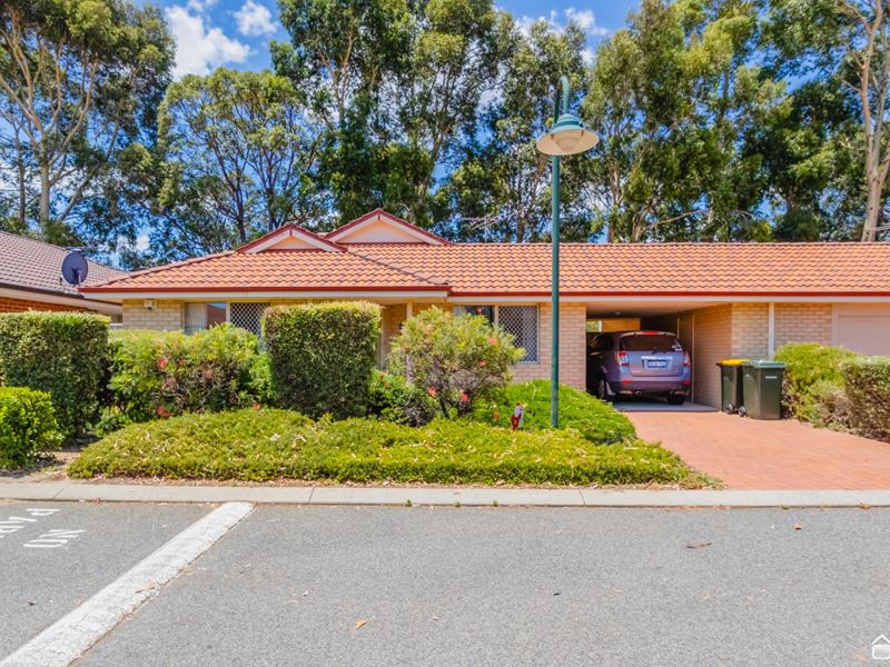 4/135 Challis Road, Seville Grove