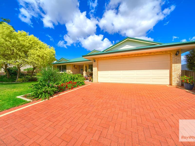 3 Ashkey Boulevard, Yakamia