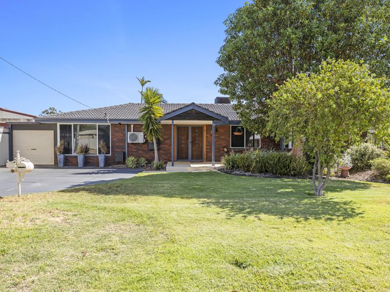 12 Somerset Street, Forrestfield WA 6058