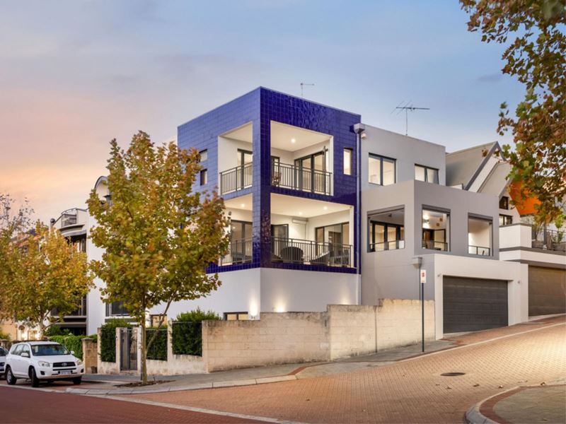 23 Haig Park Circle, East Perth