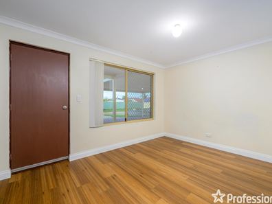 38 Sennet Lane, Warnbro WA 6169