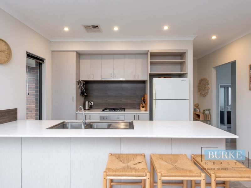 3 Denovo Walk, Craigie