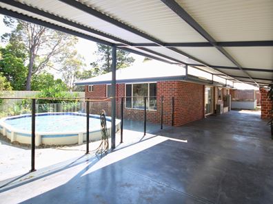 2 Tomba Way, Harvey WA 6220