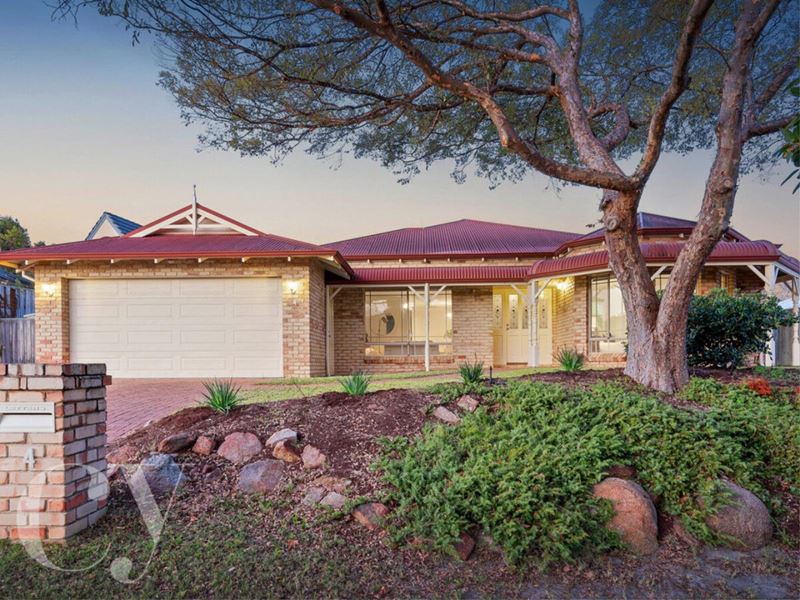 4 Cochram Court, Mount Claremont WA 6010