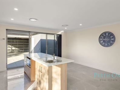 1 Sounding Avenue, Alkimos WA 6038