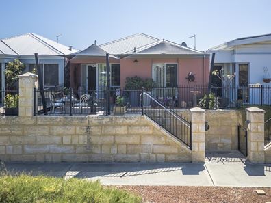 18 Nullarbor Avenue, Yanchep WA 6035