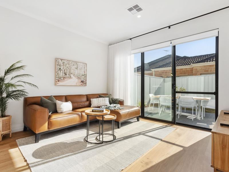 3/16 La Grange Street, Innaloo