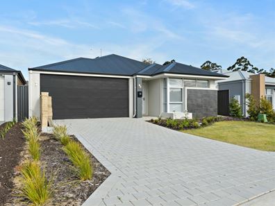 34 Monolith Way, Wellard WA 6170