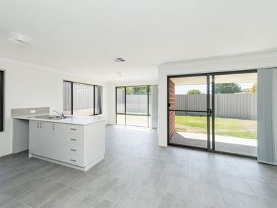 38 Ariane View, Yanchep WA 6035