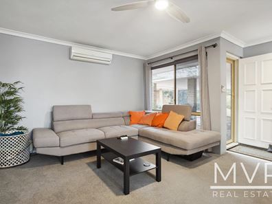 20/1-3 Stanbury Place, Kardinya WA 6163