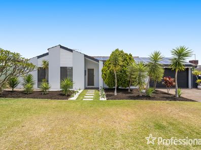 11 Claygate Way, Kingsley WA 6026