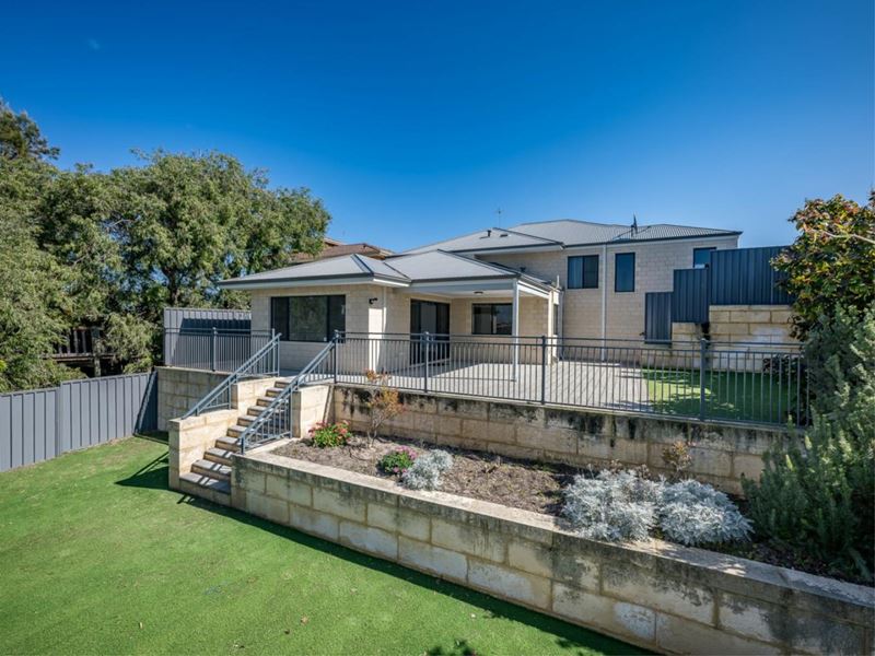 2A Tyson Place, Quinns Rocks WA 6030