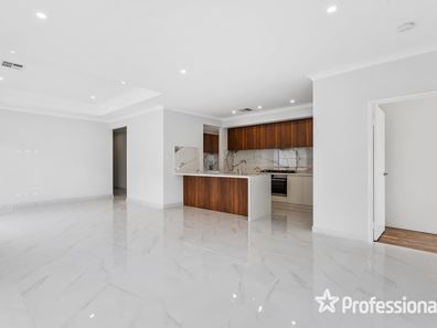 4 Caesars Way, Brabham WA 6055