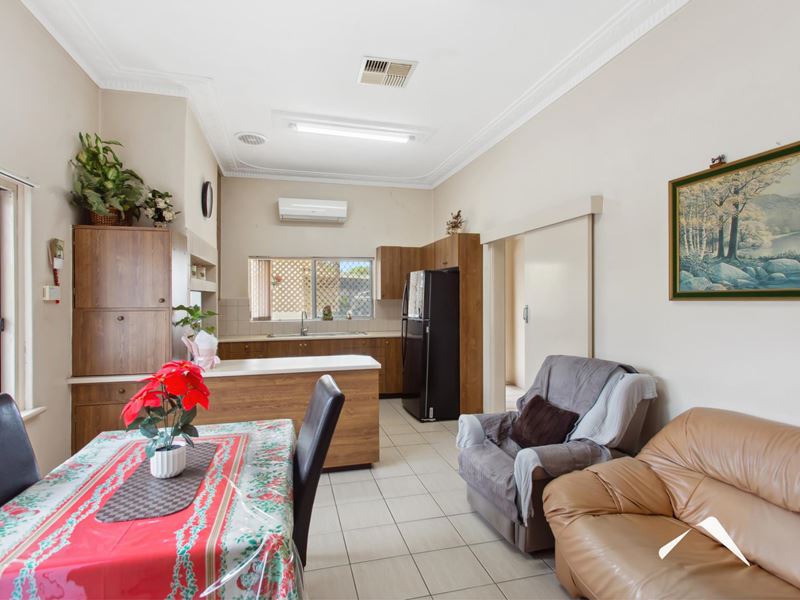 73 London Street, Mount Hawthorn