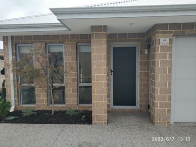 4B Plane Court, Beldon WA 6027