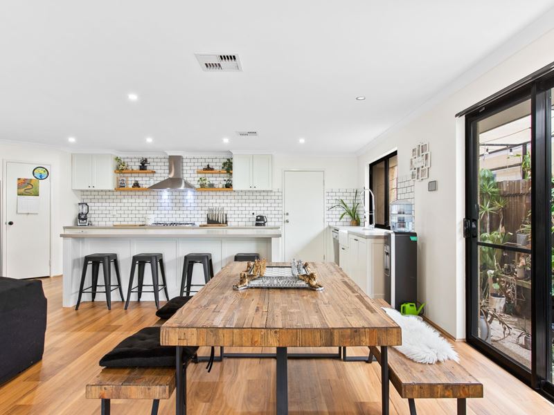 12 Tallowood Avenue, Baldivis WA 6171