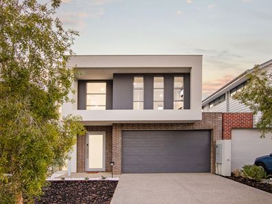 21 Goodrick Loop, Willagee WA 6156