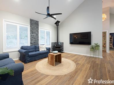 3860 Stoneville Road, Stoneville WA 6081