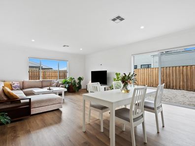54 Saltriver Street, Ellenbrook WA 6069