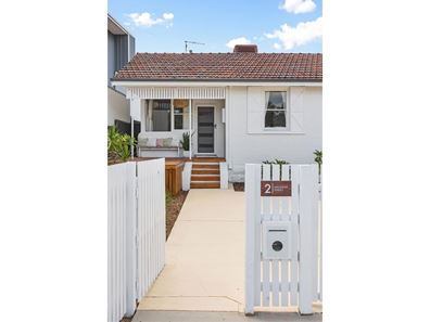 2 Halstead Street, Hamilton Hill WA 6163