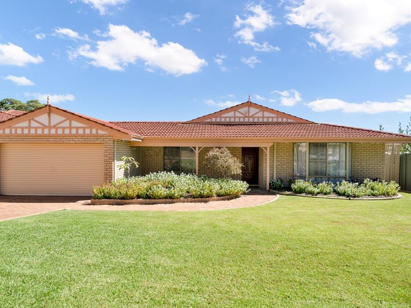 6 Leeway Drive, Ocean Reef