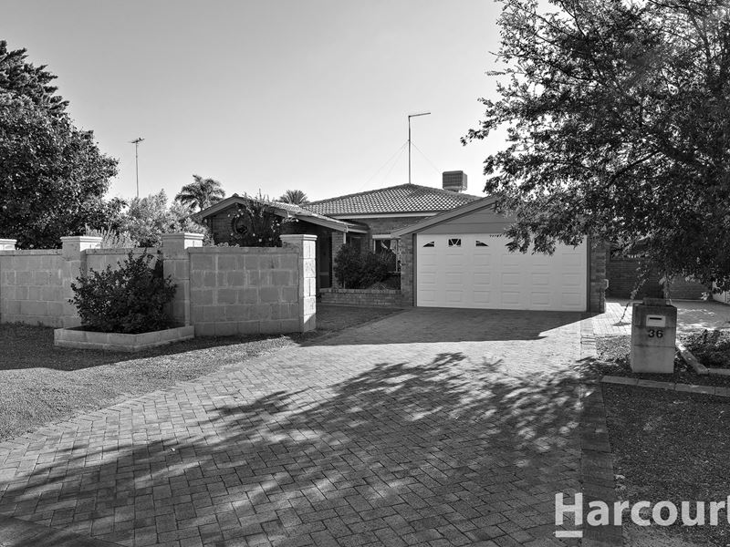 36 Oakmont Avenue, Meadow Springs WA 6210