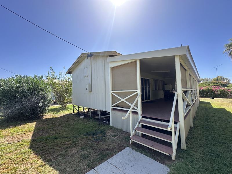 30/78 Maidstone Crescent, Exmouth WA 6707