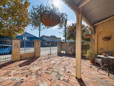 298 South Terrace, South Fremantle WA 6162