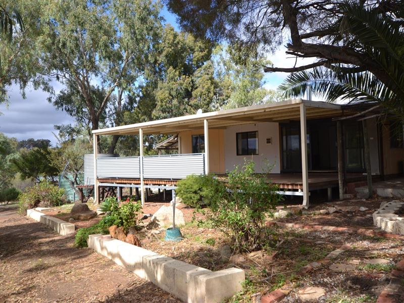 4906 Great Eastern Highway, Bakers Hill WA 6562
